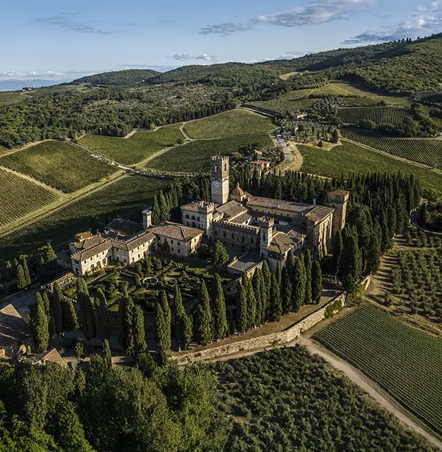 Incredible ariel image of the Badia a Passignano Estate (mobile).