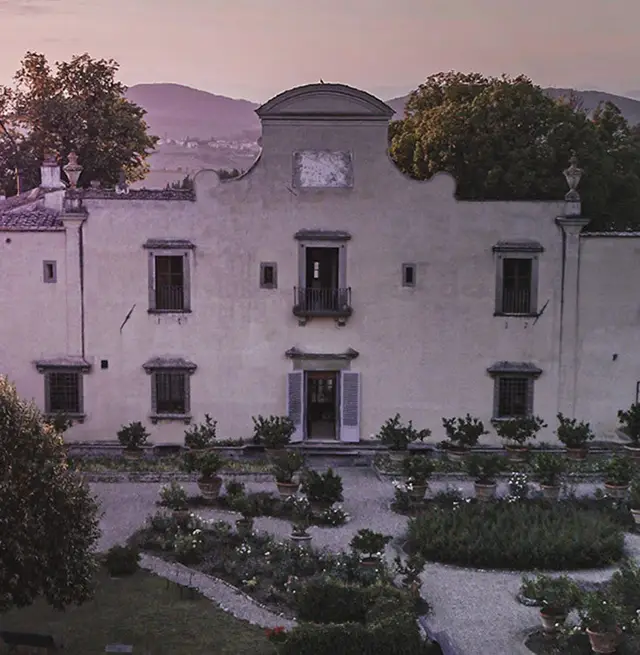 Villa Antinori Estate (mobile).